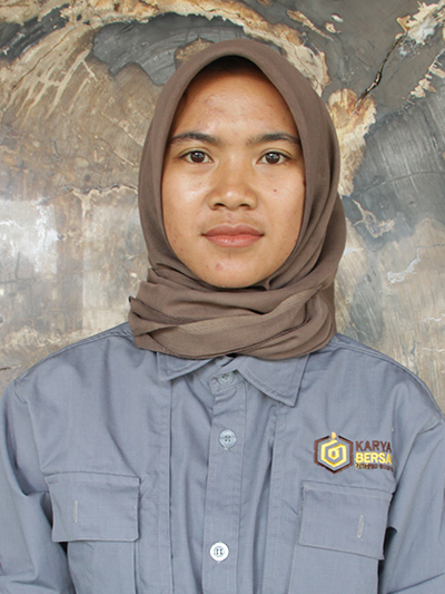 NUR MAYA